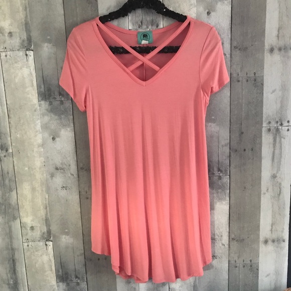 EEB Tops - 💕 Cute Pink Strappy Tunic Flowy and Super Soft 💕
